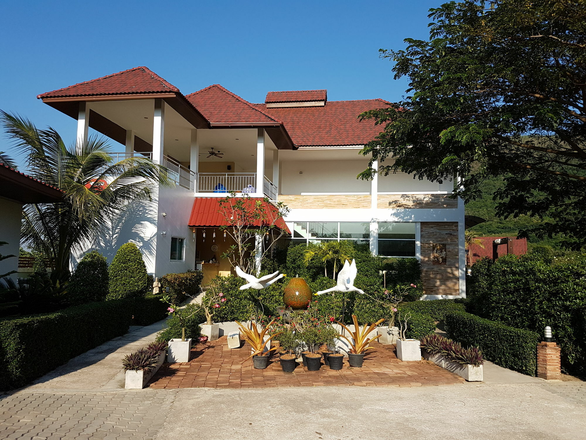 The Hillside Pranburi Resort Exterior photo