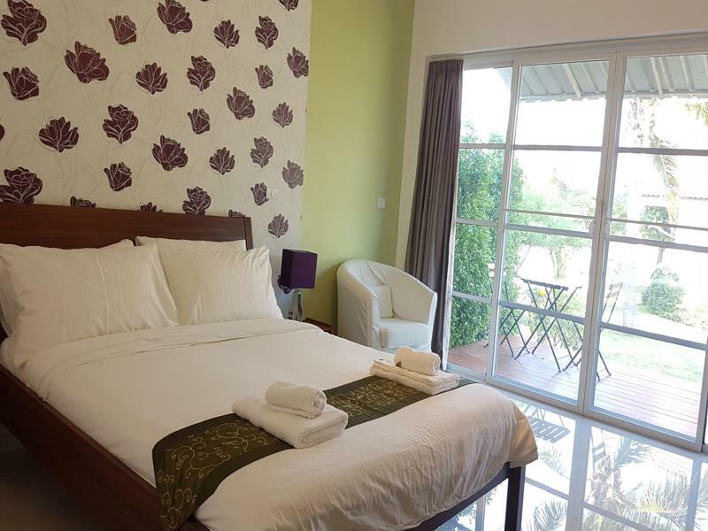The Hillside Pranburi Resort Exterior photo